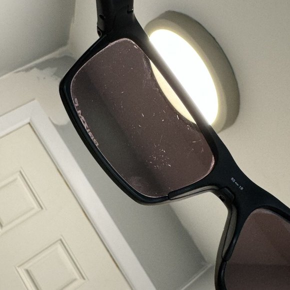 Oakley TwoFace Rectangular Men's Sunglasses Scratched Lenses Read - Picture 11 of 12